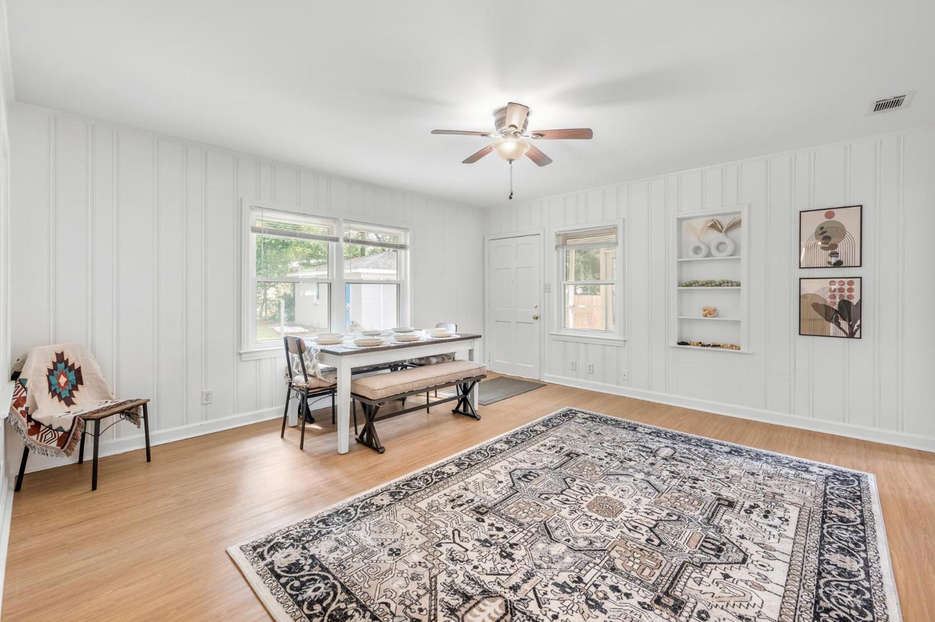 Southern Charm Getaway- 3Br In Park Circle Charleston Exterior photo